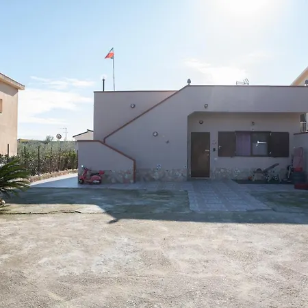 House Turkish Scale- Benvenuti Al Sud * ריאלמונטה