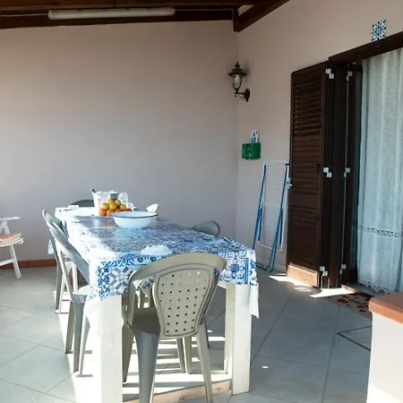 House Turkish Scale- Benvenuti Al Sud Realmonte