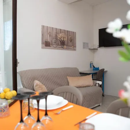 House Turkish Scale- Benvenuti Al Sud * Realmonte
