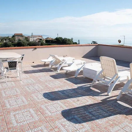 House Turkish Scale- Benvenuti Al Sud Realmonte